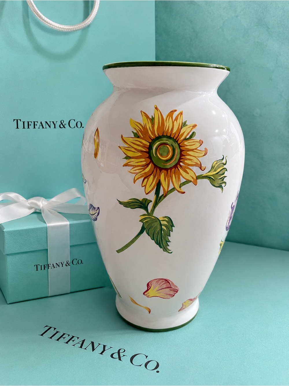 Tiffany & Co. Vintage Tableware Collection - Sinatra Floral Vase